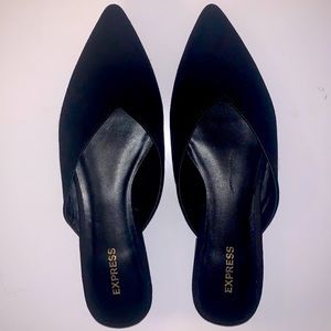 Express Women’s Pointed Toe Mules (Black)